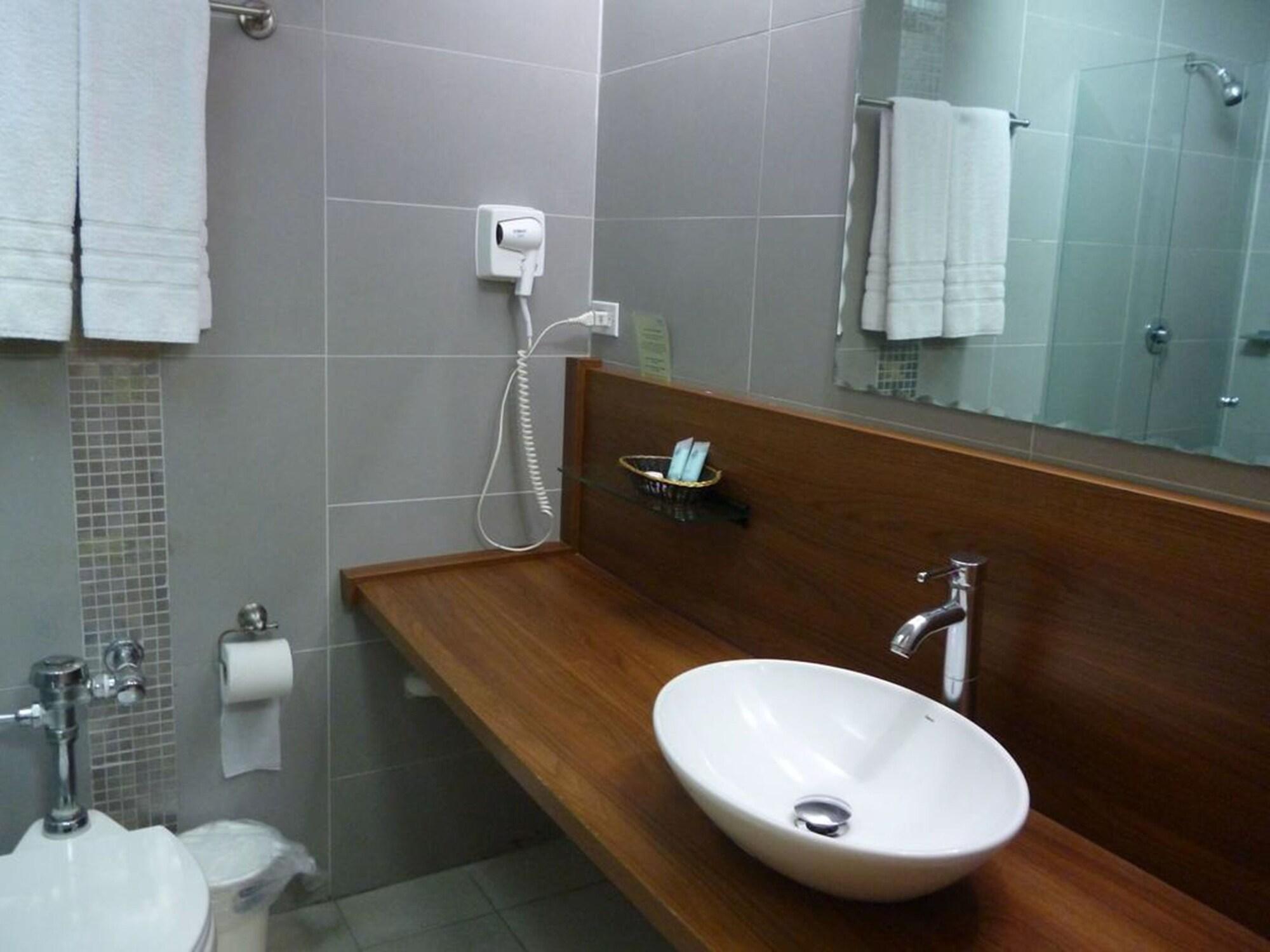 Hotel Tower House Suites ปานามาซิตี้ ภายนอก รูปภาพ