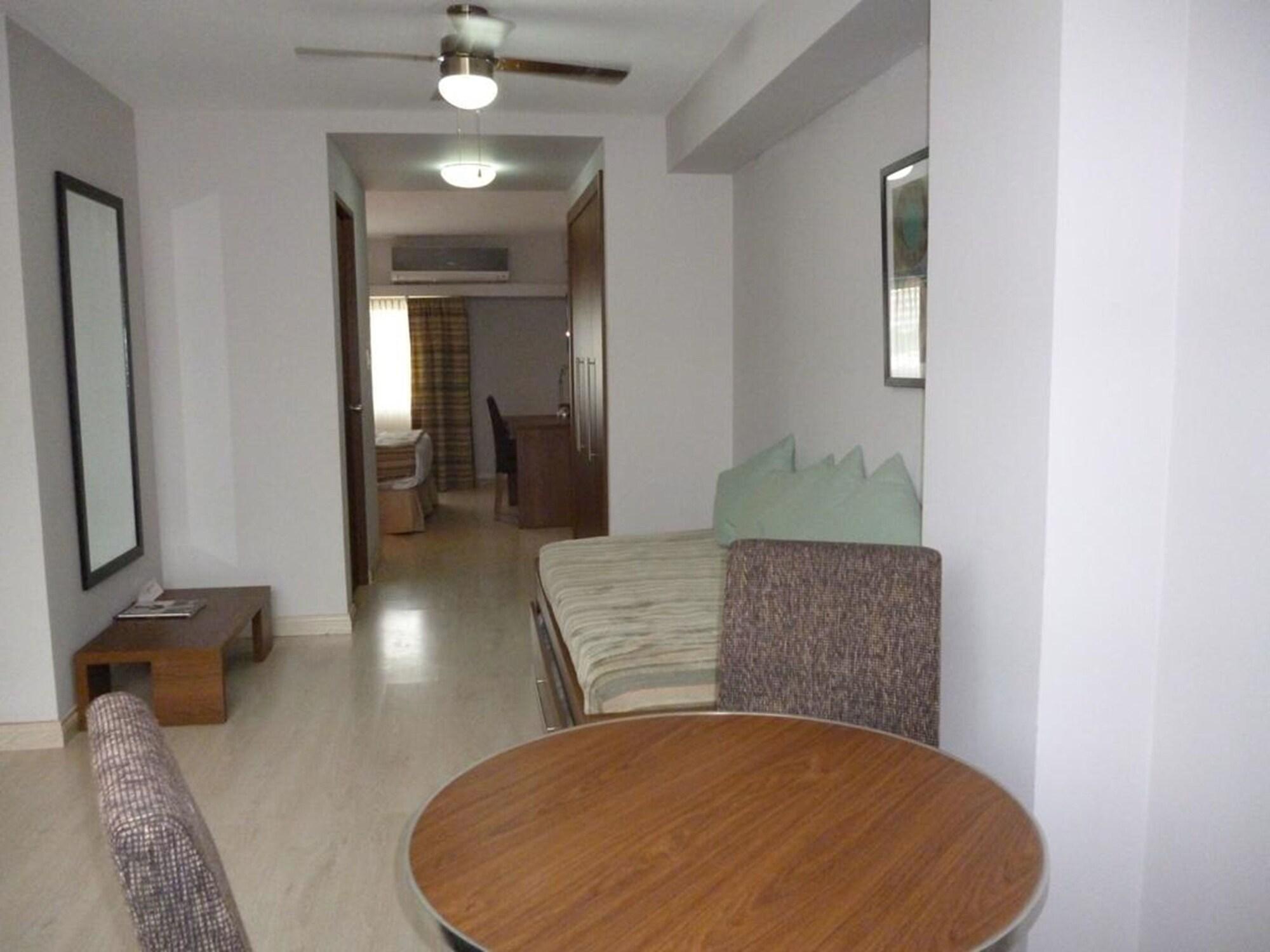 Hotel Tower House Suites ปานามาซิตี้ ภายนอก รูปภาพ